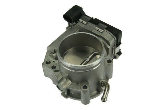 Accessories 1 View of Fuel Injection Throttle Body URO 07K133062A