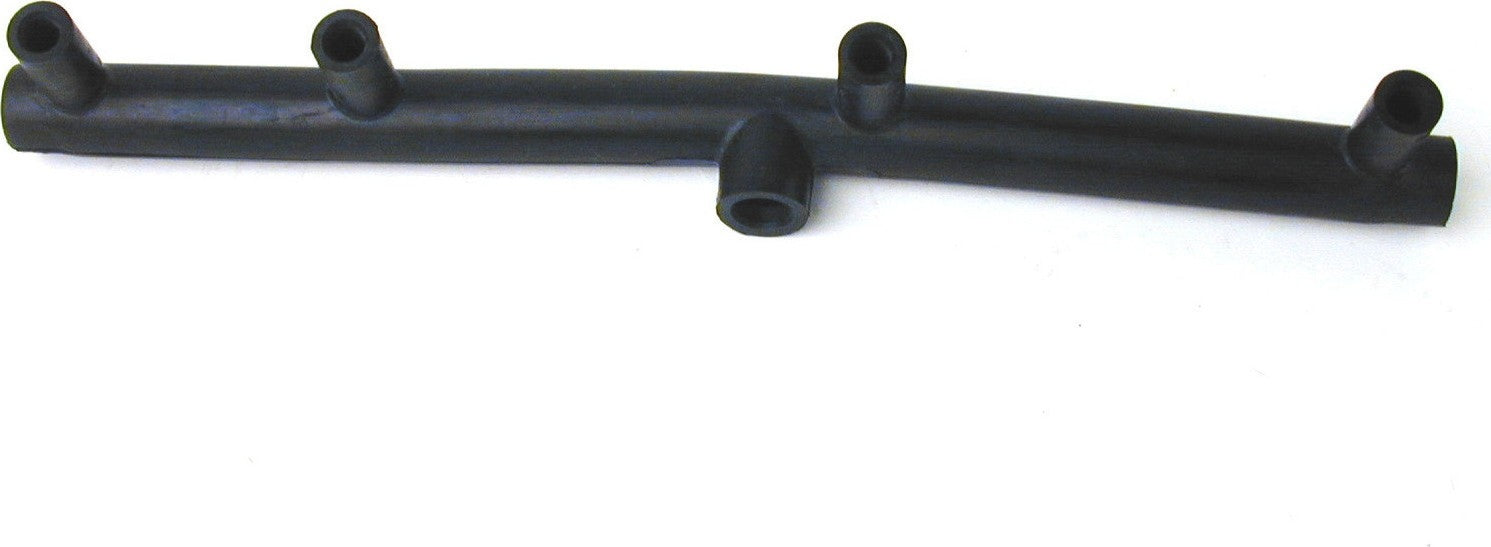 Front View of Engine Air Distribution Hose URO 1160940982