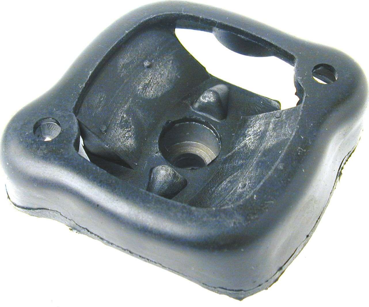 Front View of Right Engine Mount URO 1232415213