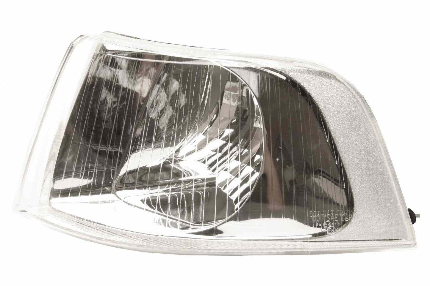 Front View of Front Left Turn Signal Light Assembly URO 30621833