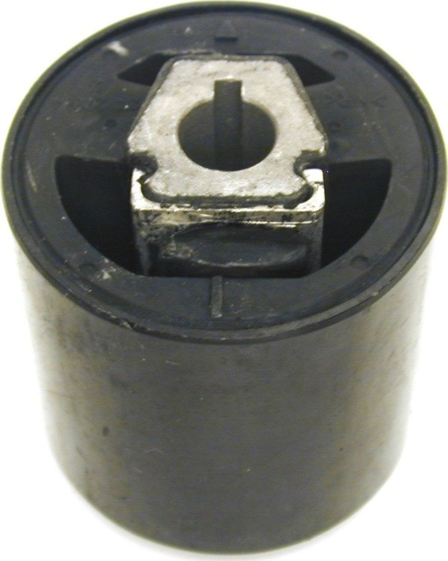 Front View of Front Suspension Control Arm Bushing URO 31121096372