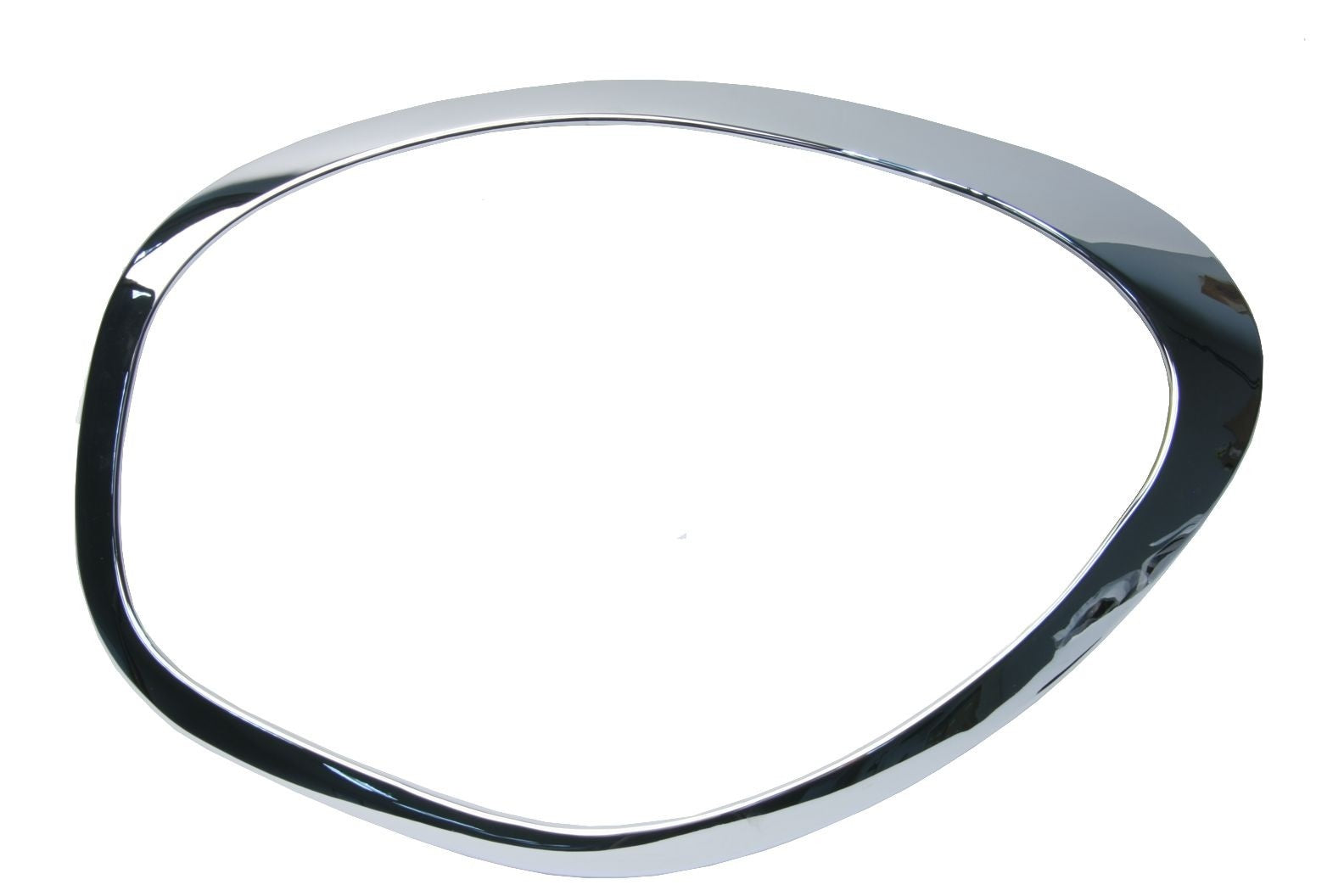 Front View of Left Headlight Rim URO 51139813823