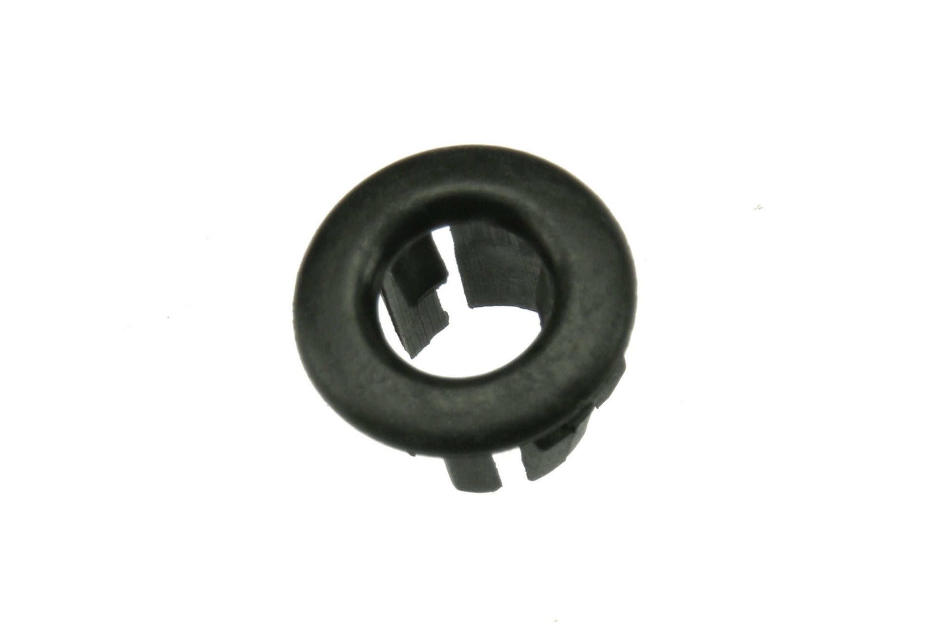 Side View of Door Lock Rod Grommet URO 51418408567