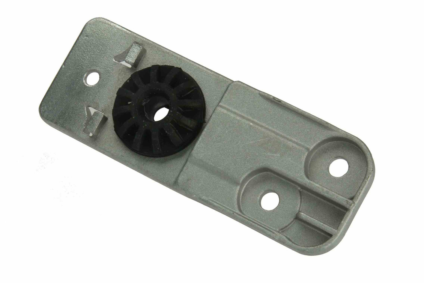 Front View of Radiator Mount Bracket URO GM0716057