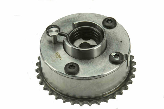 Accessories 1 View of Right Engine Variable Valve Timing (VVT) Sprocket URO GM1414887