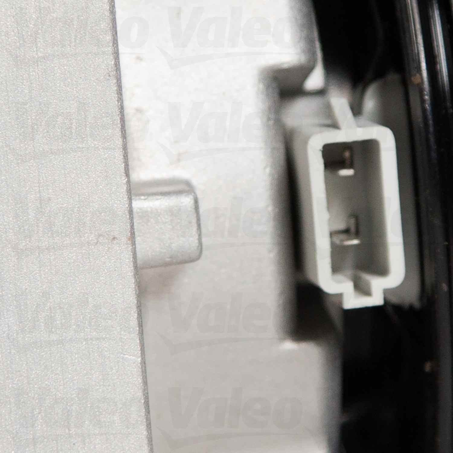 Connector View of A/C Compressor VALEO 10000540