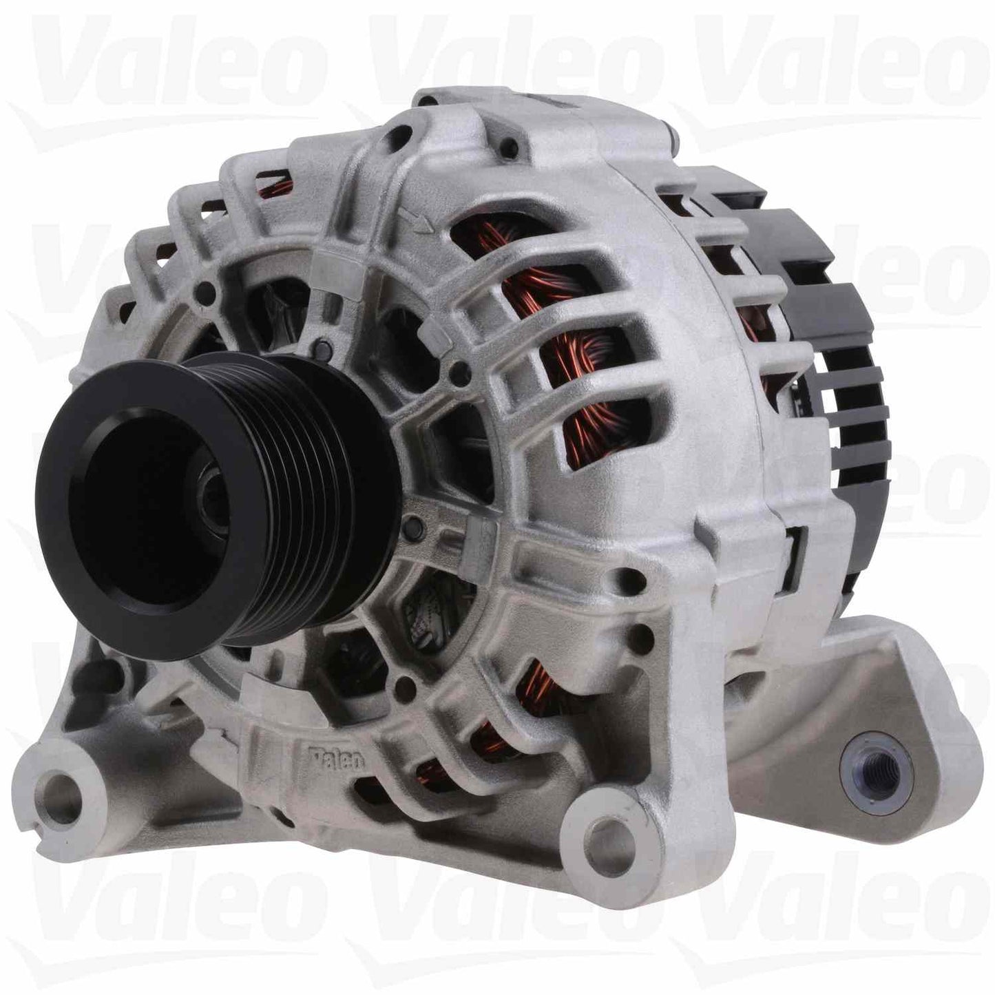 Angle View of Alternator VALEO 439317