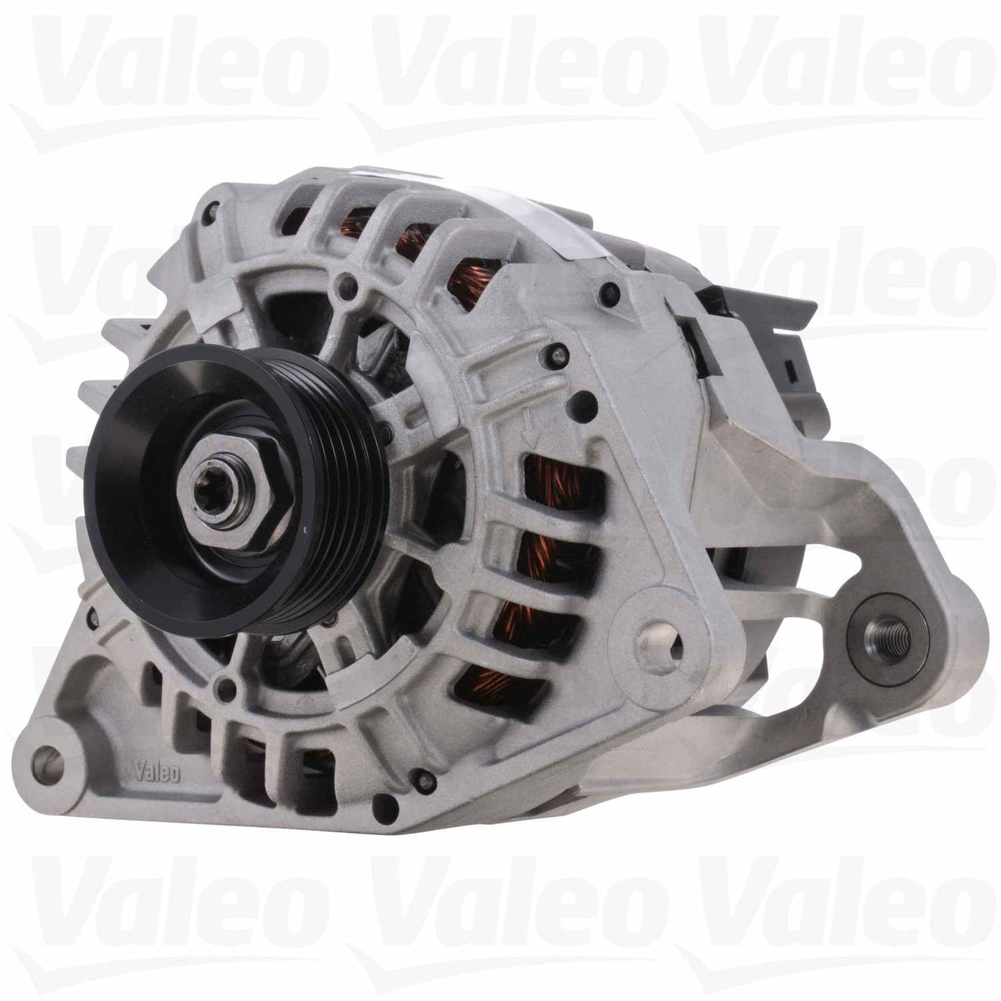 Angle View of Alternator VALEO 439338