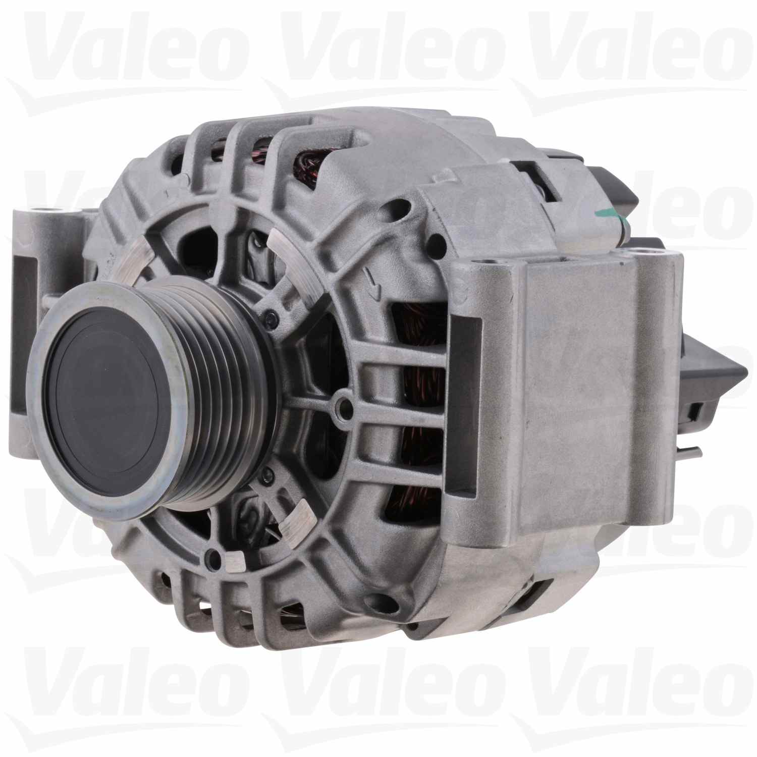 Angle View of Alternator VALEO 439393