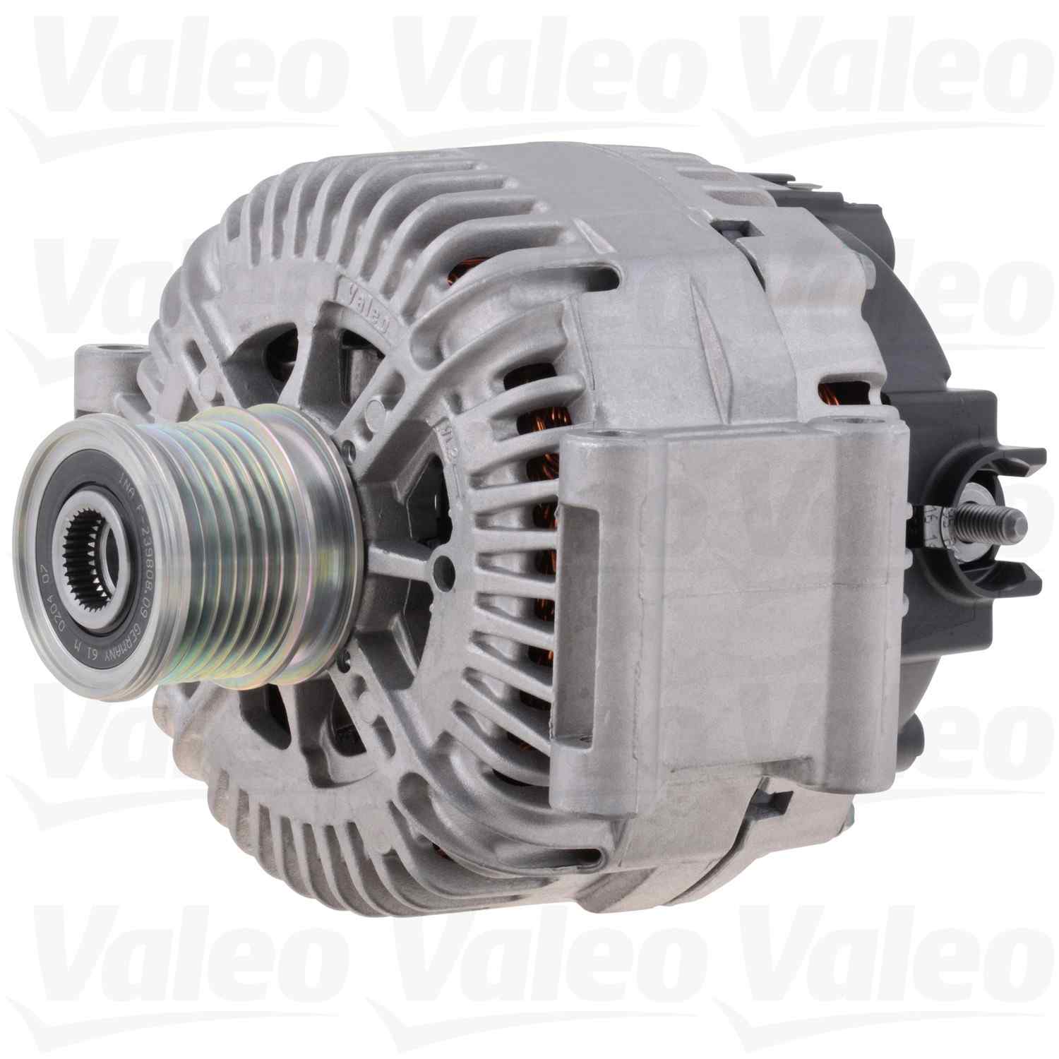 Angle View of Alternator VALEO 439546