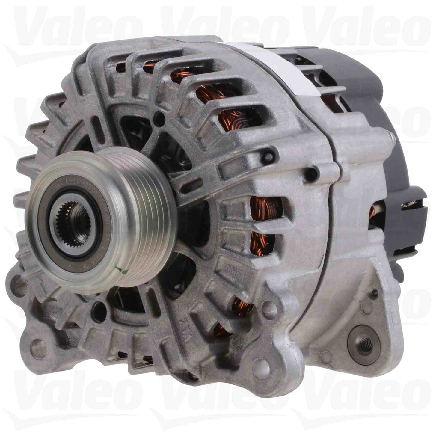 Angle View of Alternator VALEO 439800