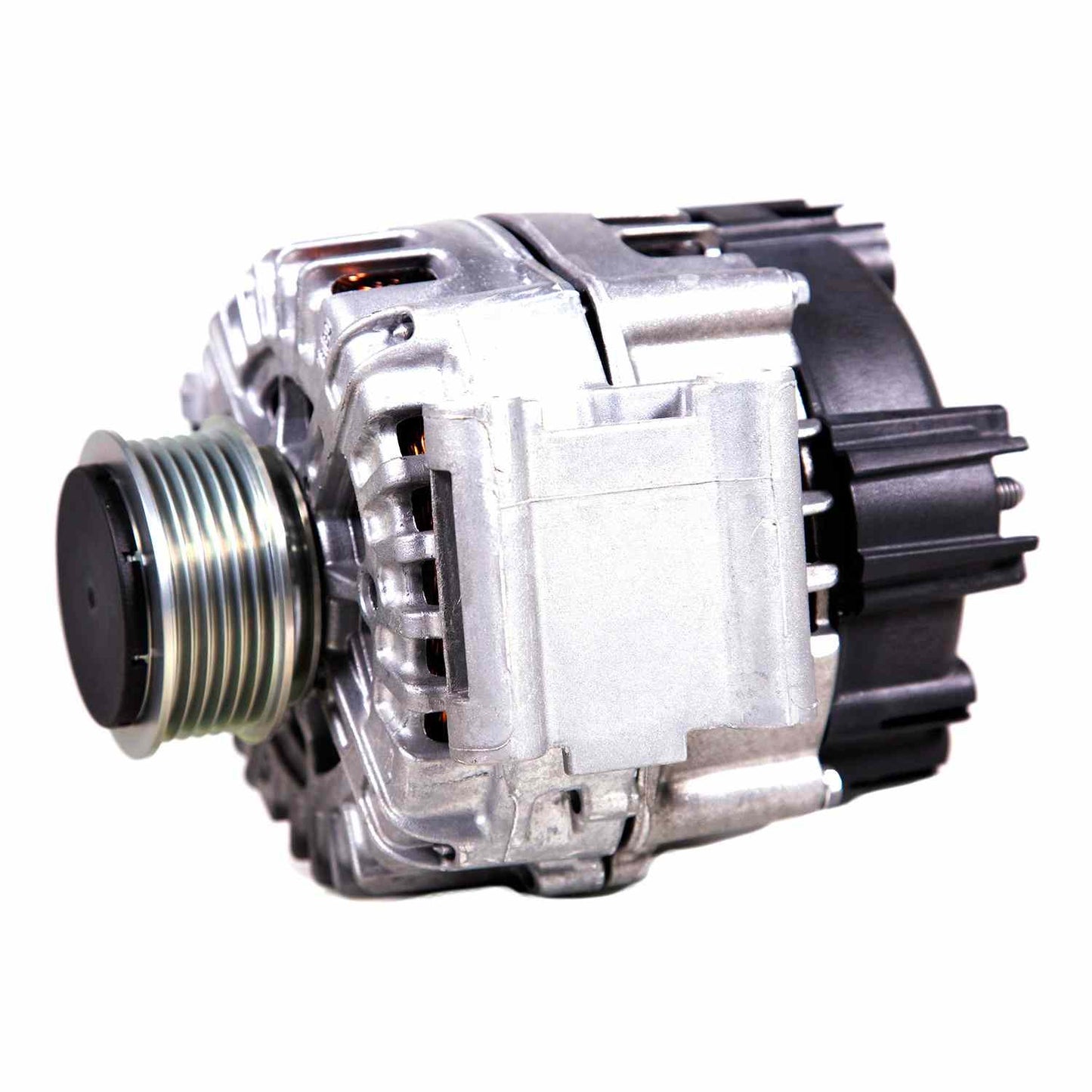 Angle View of Alternator VALEO 439867