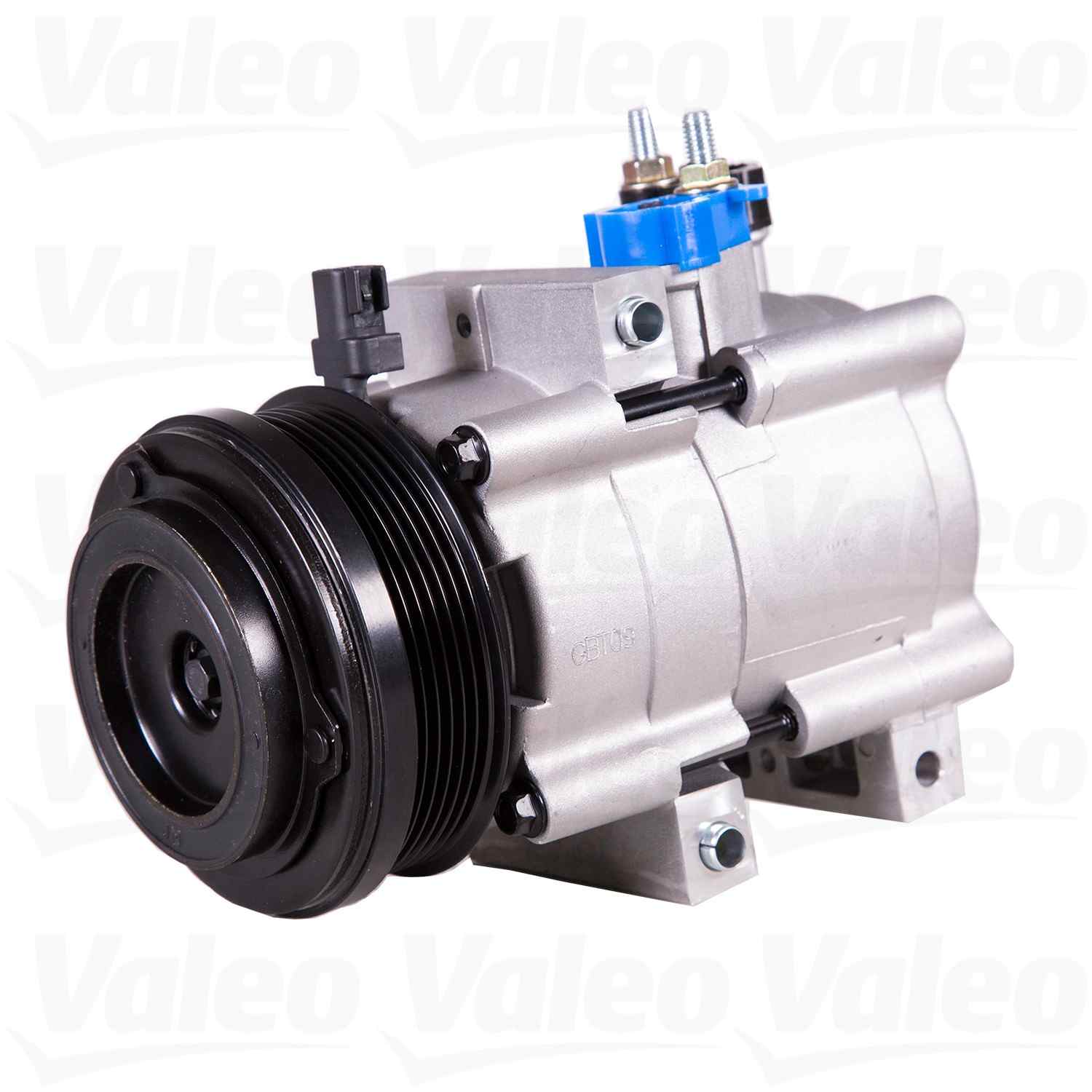 Angle View of A/C Compressor VALEO 700750