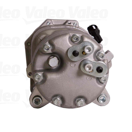 Back View of A/C Compressor VALEO 813200