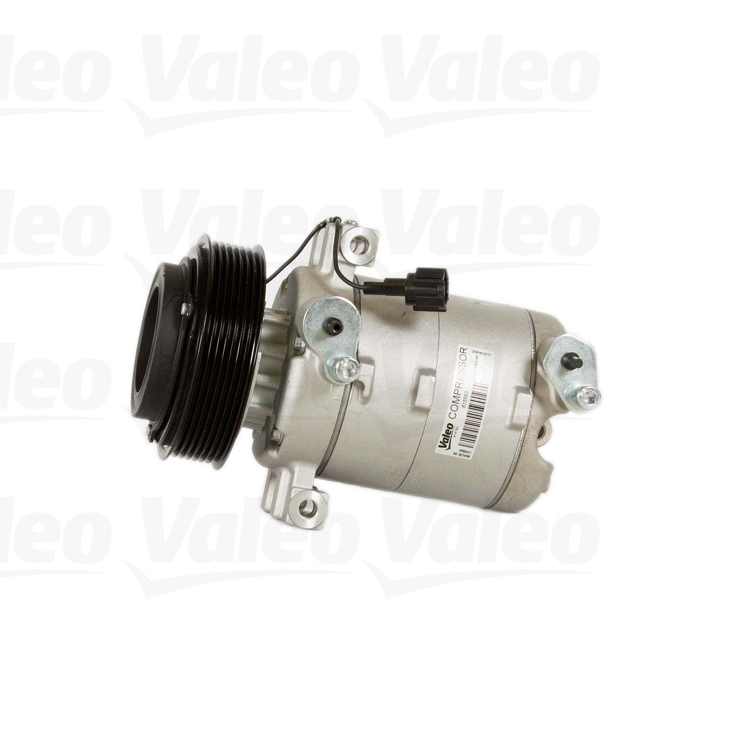 Side View of A/C Compressor VALEO 815583