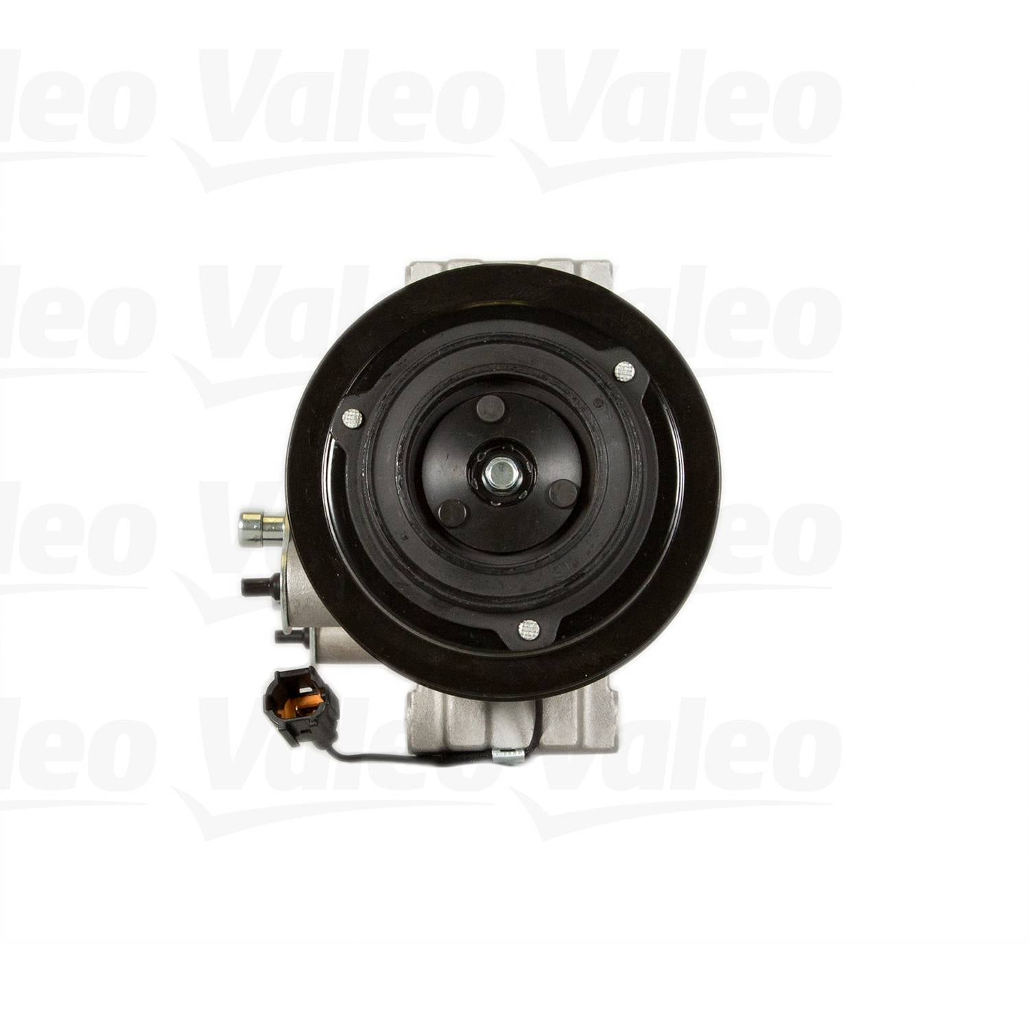 Front View of A/C Compressor VALEO 815584