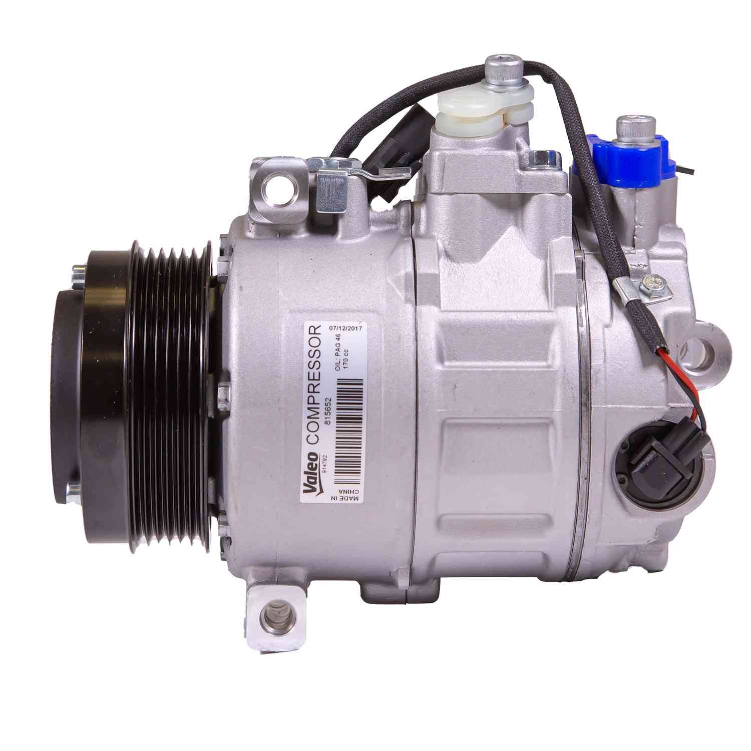 Side View of A/C Compressor VALEO 815652