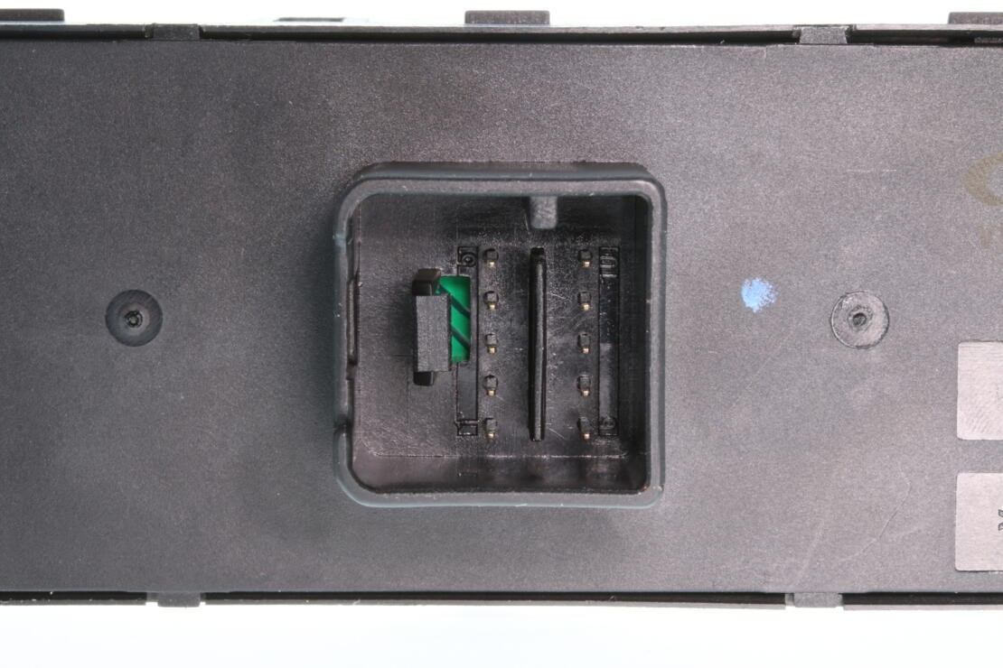 Angle View of Front Left Door Window Switch VEMO V10-73-0252