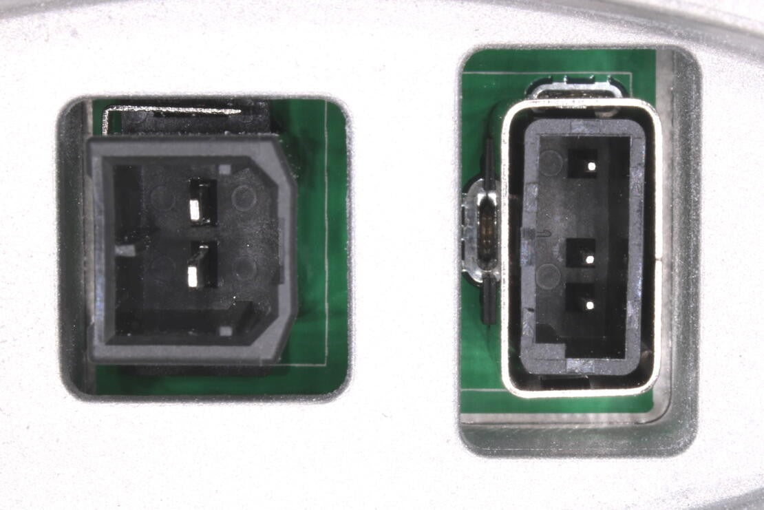 Angle View of High Intensity Discharge (HID) Lighting Ballast VEMO V20-84-0017