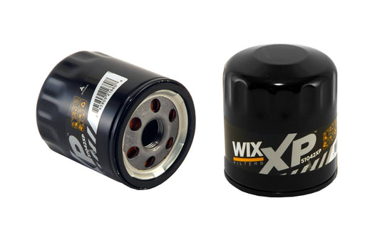 Front View of Engine Oil Filter WIX 51042XP