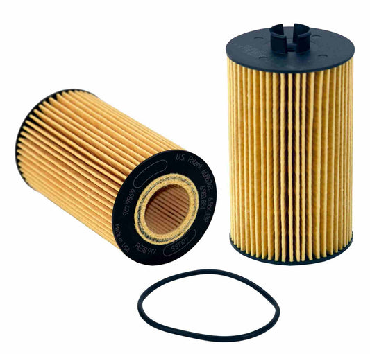 Front View of Engine Oil Filter WIX 57717