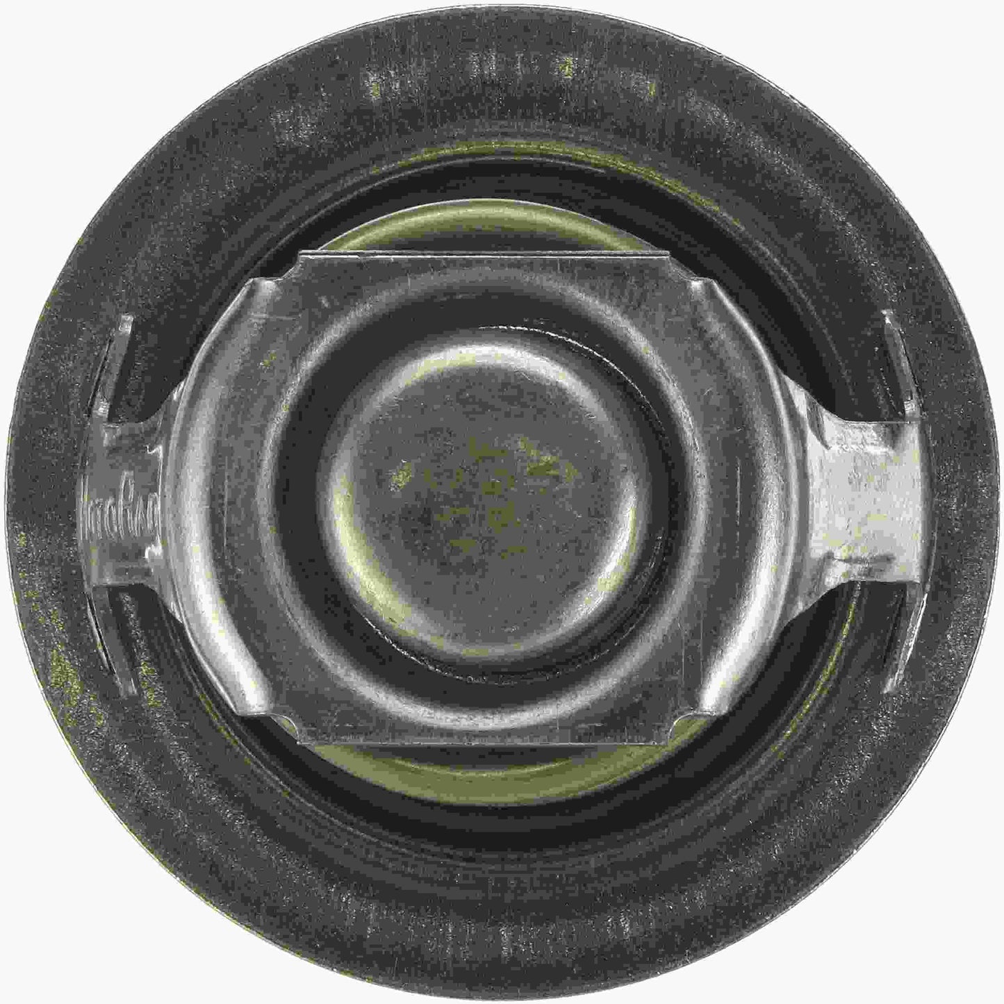 Bottom View of Engine Coolant Thermostat GATES 33429S