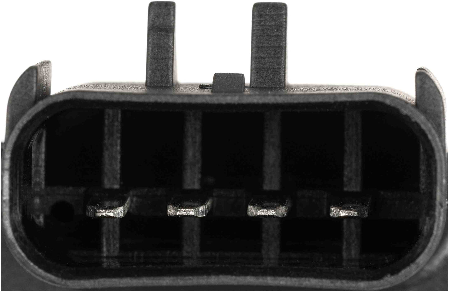 Connector View of Engine Cooling Fan Module GATES FCM100