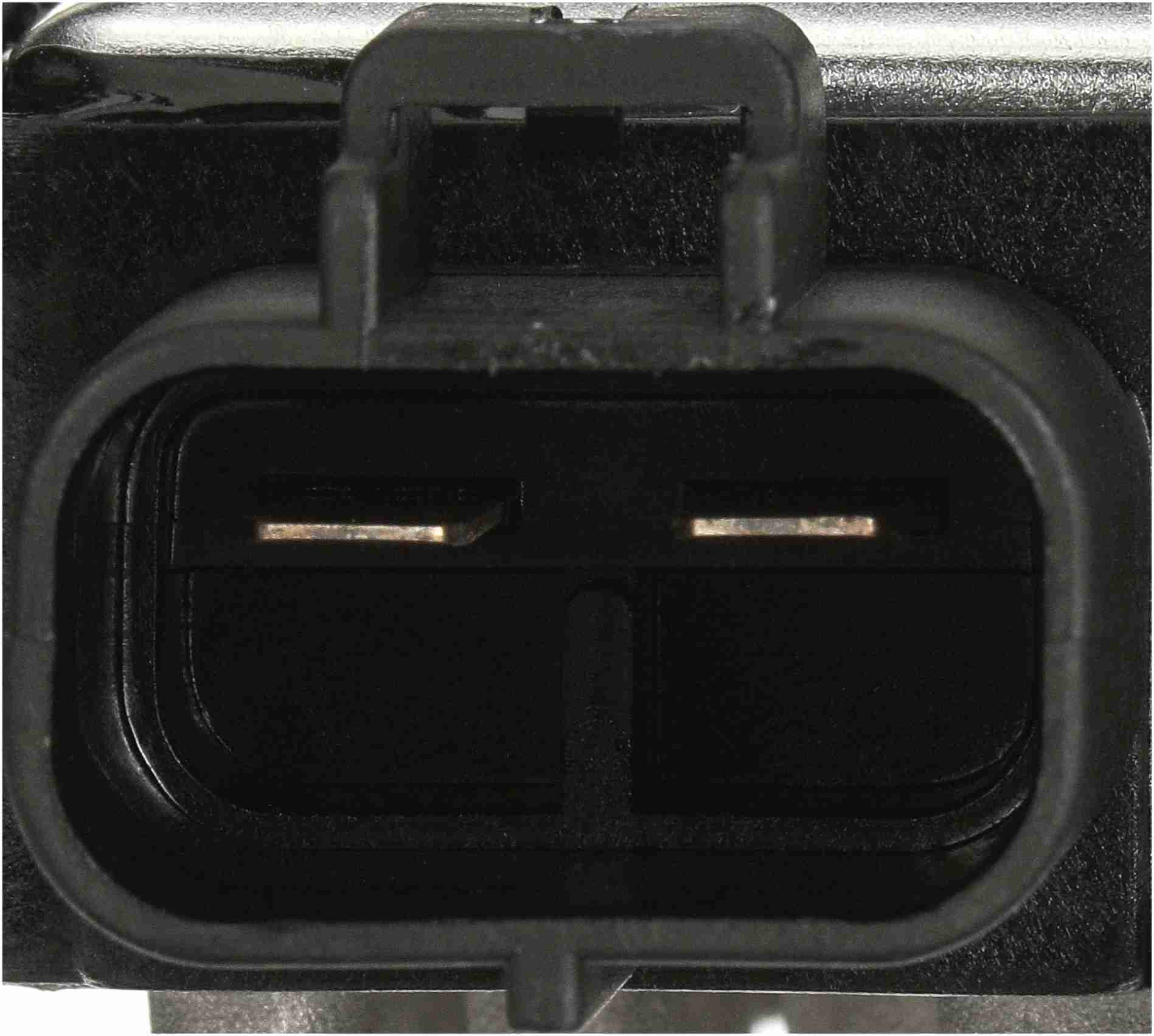 Connector View of Engine Cooling Fan Module GATES FCM130